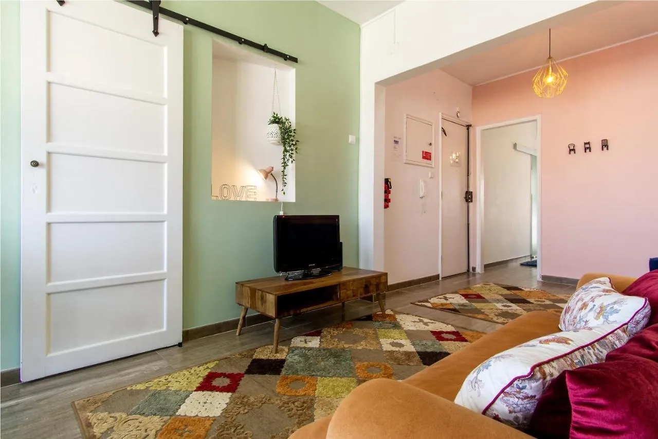 Gaze Out At The City In A Retro-Chic Getaway Lizbona